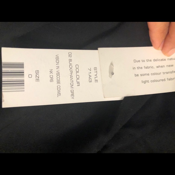 NEW French Connection Mini Dress - Picture 4 of 5